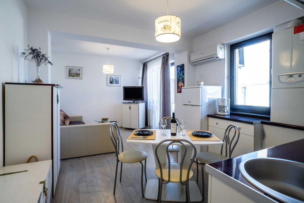 Apartament 2 camere Universitate - Bloc Nou - Pet Friendly