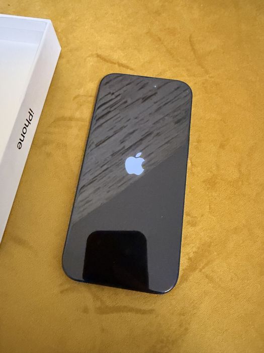 iPhone15- 256 GB