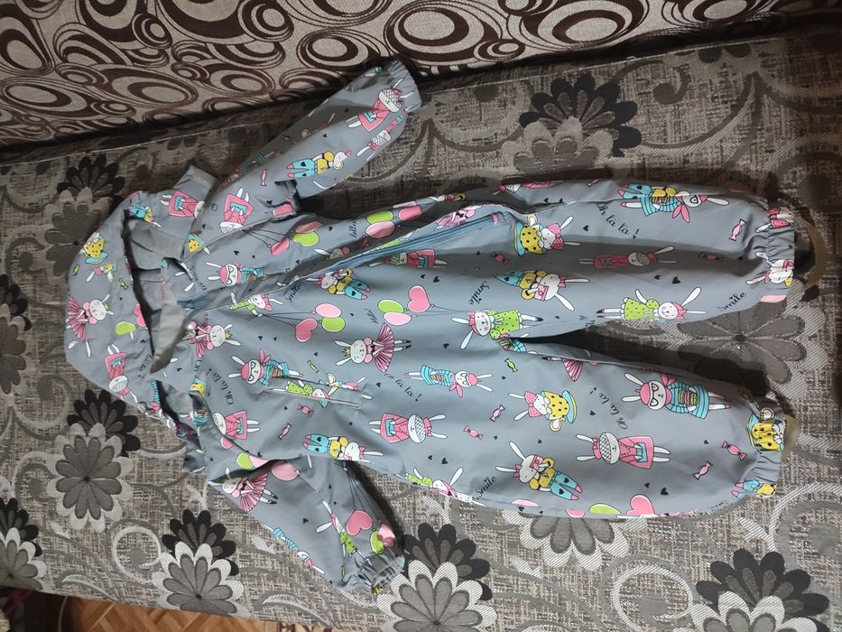 Комбинезон весна-осень на девочку