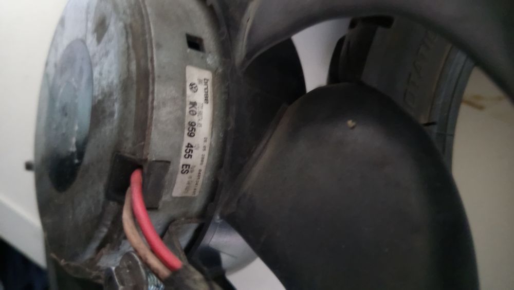 Перка за климатик vag  група