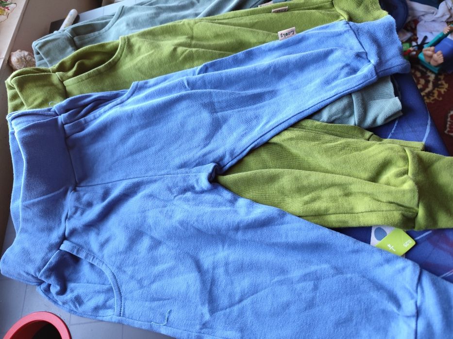 Дълги панталони за момче 12м