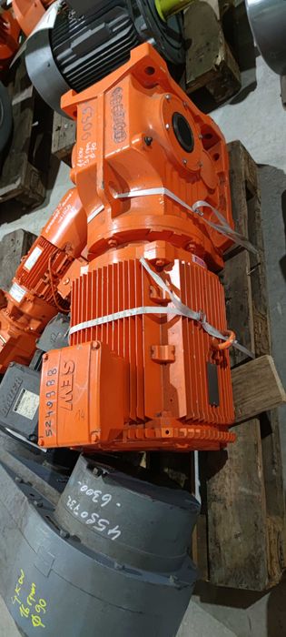 Motor electric cu reductor SEW 11kW 31rpm
