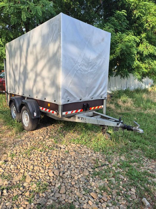 Inchiriez Iveco 3,5T Remorca 2T