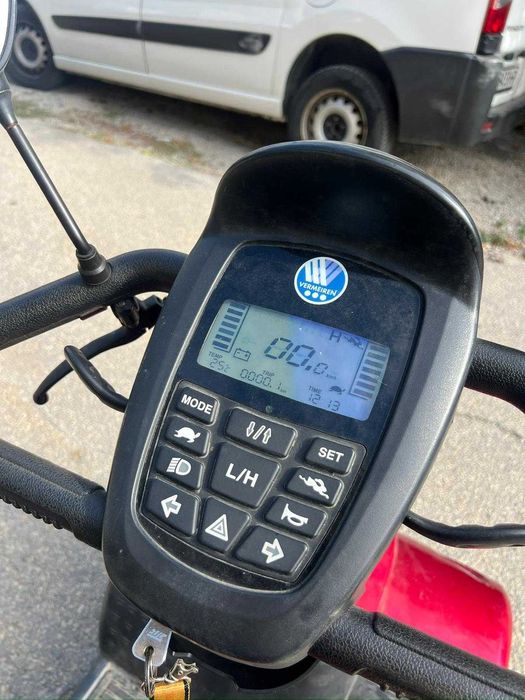 Електрически скутер а Възрастни Трудно подвижни хора