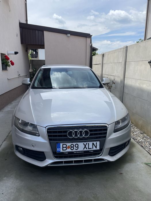 Audi A4 B8 2009 2.0 motorina 143 cp