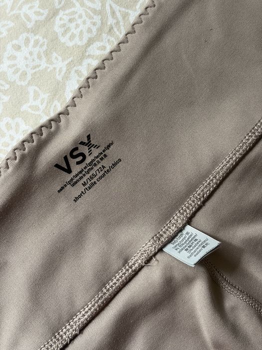 Victoria’s Secret VSX Essential High-Rise Pocket Legging