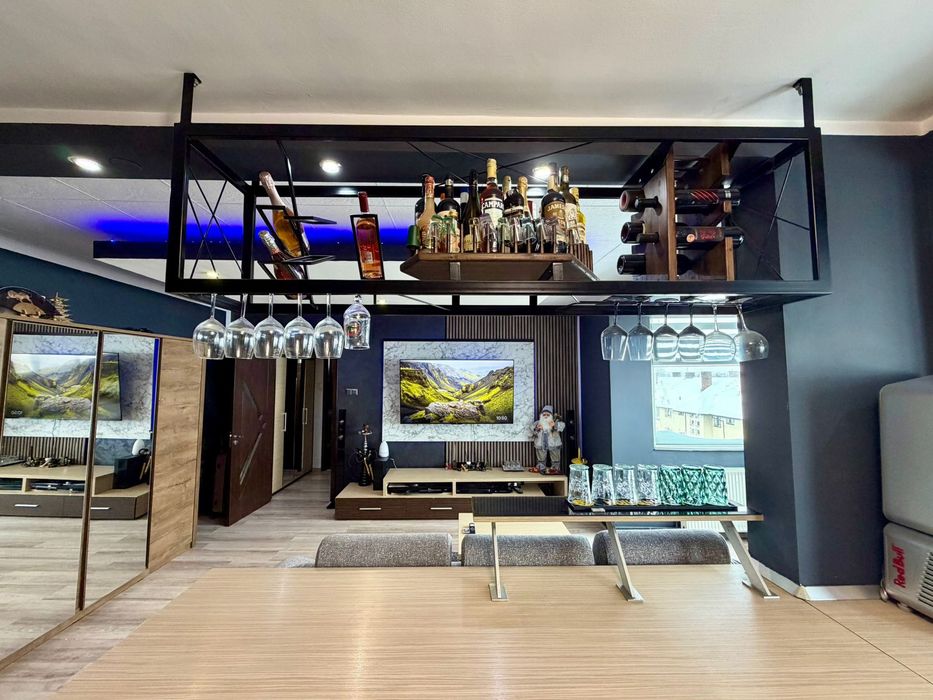 Apartament zona Tractorul