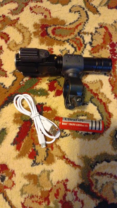 Продам фонарик навелосипед