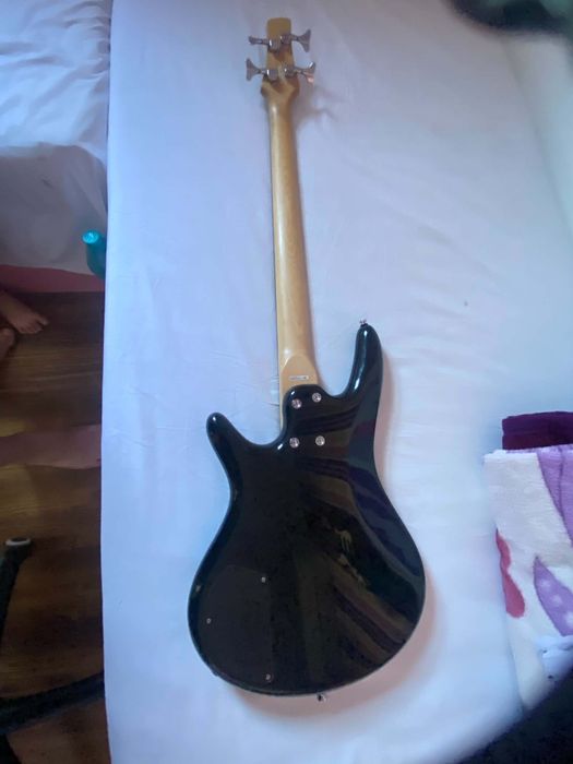 Ibanez бас китара