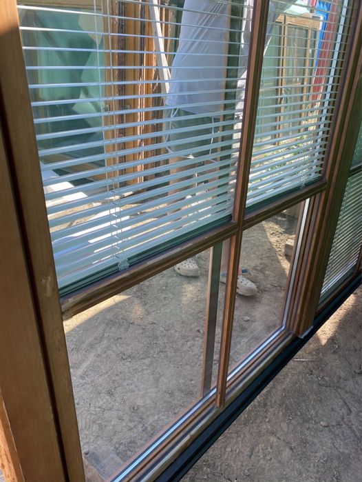 FEREASTRA LEMN TRIPAN H 147 x L 235 Germania 3 buc