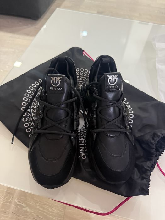 Adidasi dama PINKO