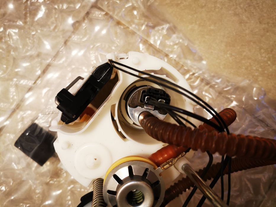 Pompa benzina bmw f30 328i 2012, 16117243975, alte modele BMW