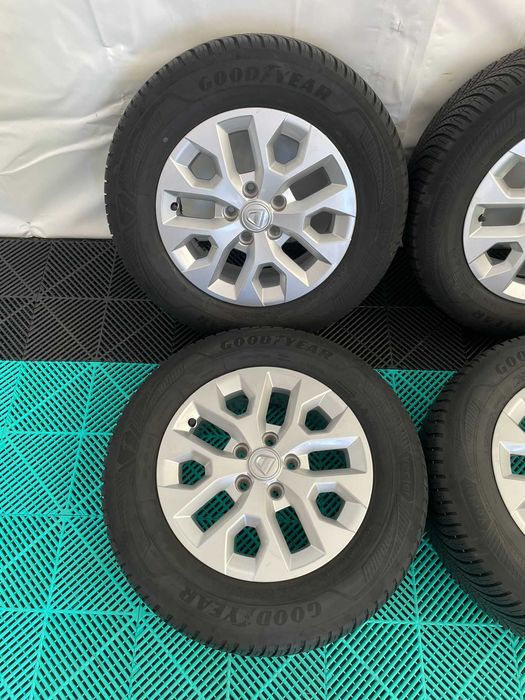 Set jante cu anvelope allseason 215 65 R16 Dacia Duster 2010-2023