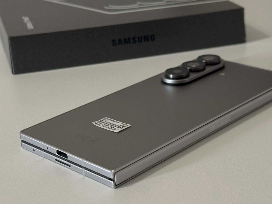 Бартер! Samsung Galaxy Z Fold 7 512/12GB Silver Shadow (Сив)