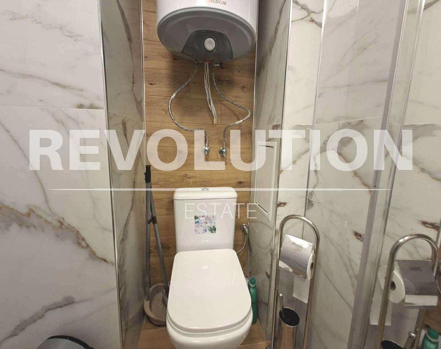 Дава се под наем Двустаен апартамент в Варна, Погреби - 70 кв.м за 550 € - Снимка #3