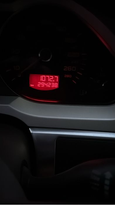 Audi A6 - 2.7 TDI - manual - 2011