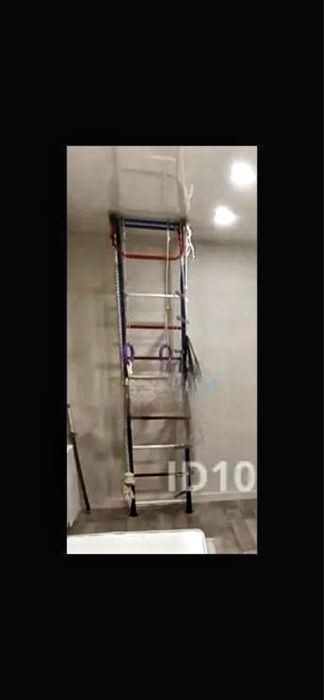 Срочно продам шветская стенка.