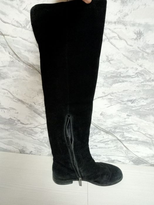 Продам женские сапоги