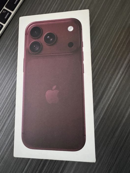 Iphone 18 Pro 256GB Burgundy Nou Sigilat Neverlocked