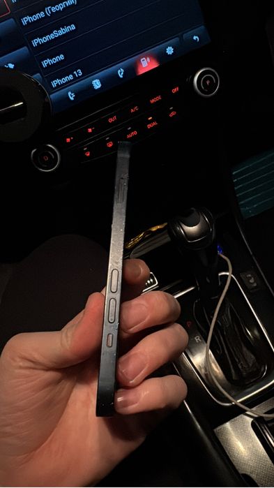 Продам Iphone 14 128gb