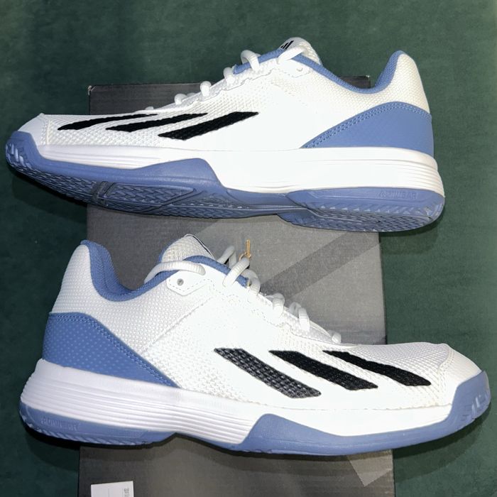 Кроссовки Adidas