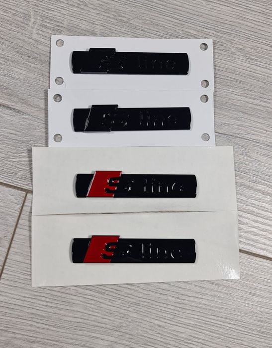 Embleme-Sigle-Logo-Steme-Sline-Aripi-Laterale-Negre-Lucios-Full-Black-Audi-A1-A3-A4-A5-A6-A7-A8-Q3-Q5-Q7-Q8