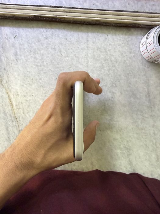 Iphone se 3