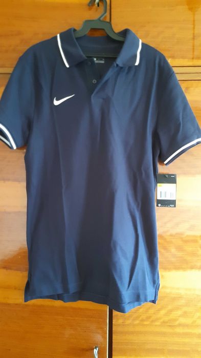 vand tricou original Nike nou cu eticheta marimea S