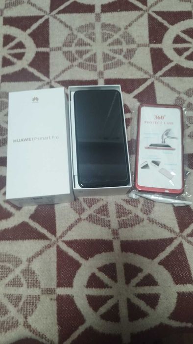 Продавам  смартфон Huawei P Smart Pro 2019 128GB 6GB RAM Dual