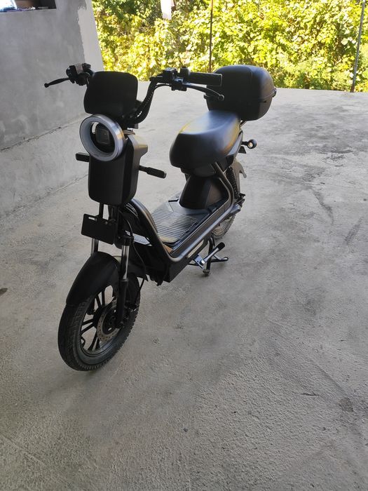 Elektro skuter Bonvi 7157