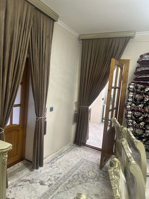 Срочна сотилади Учкахрамон постидан кирганда Парвоз махалла