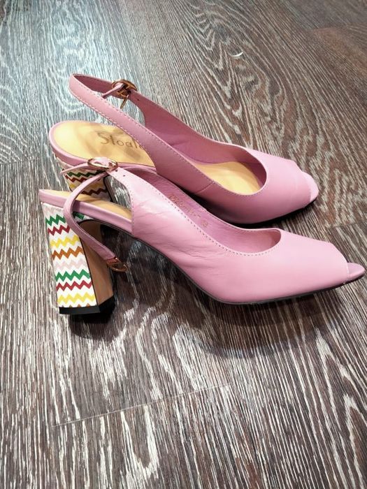 Летние босоножки