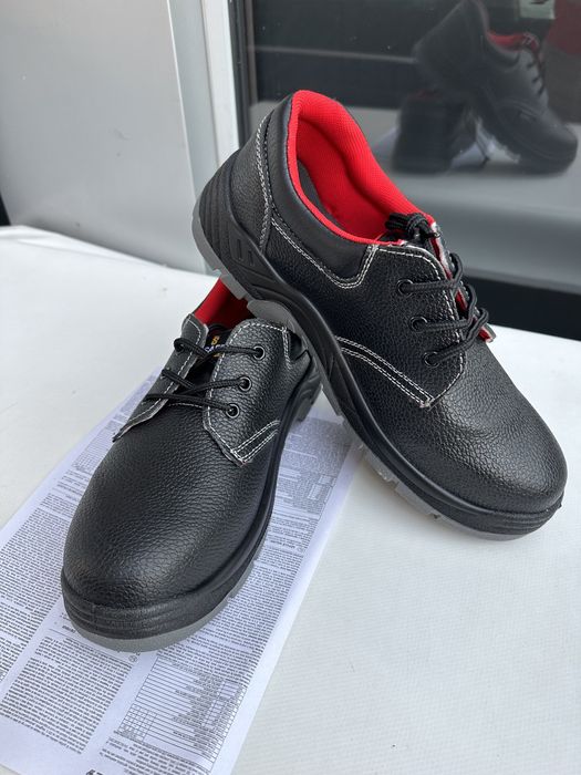 Работни Обувки