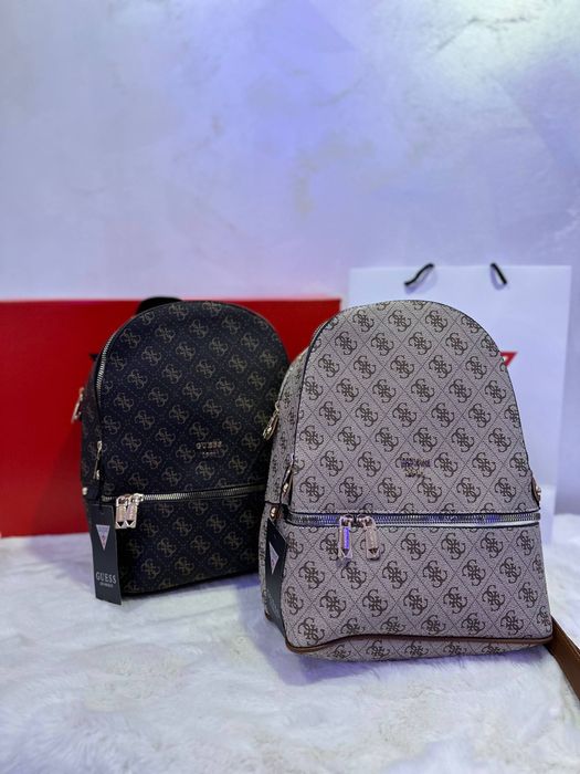 Дамски чанти  разпродажба