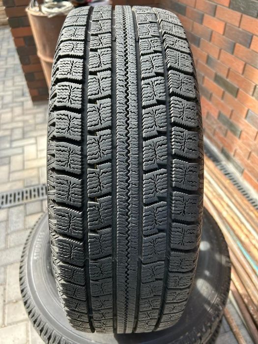 Шины Зима Nitto 185/65/15 + Диски 4*100