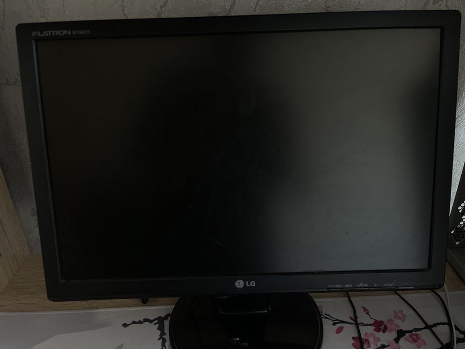 Игровой компьютер с комплектом