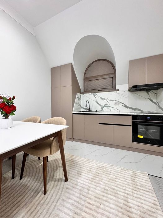 Продам 2/8/8 Паркентский