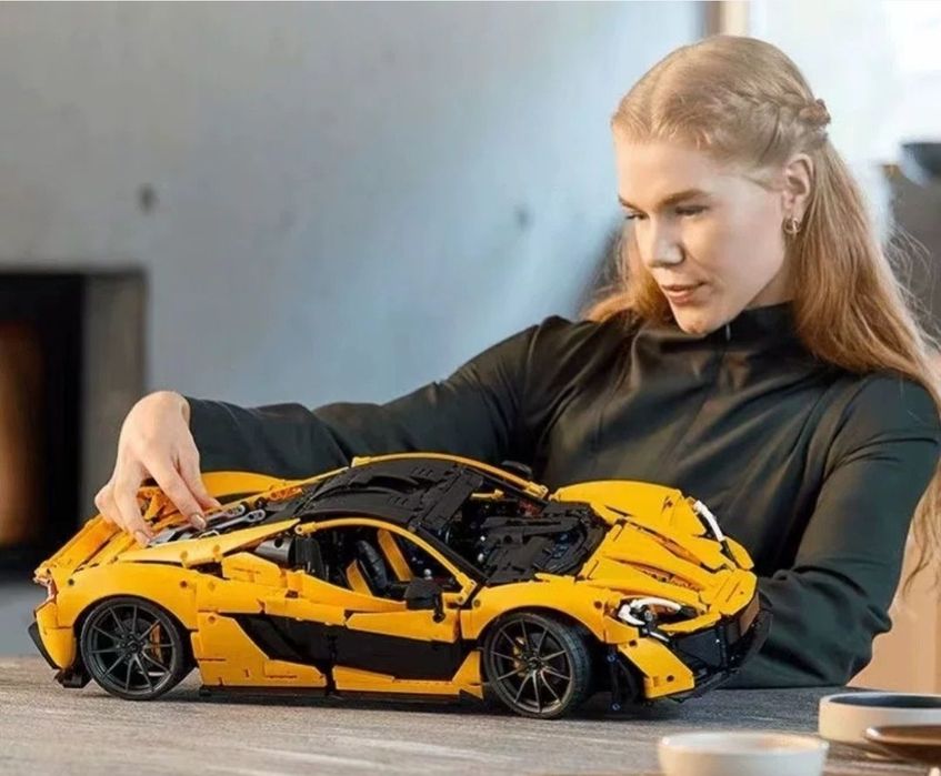 Конструктор лего McLaren P1 (59 см). Подарок на Новый год.