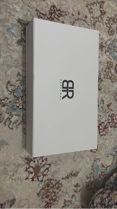 Продам женский оригинал парфюм