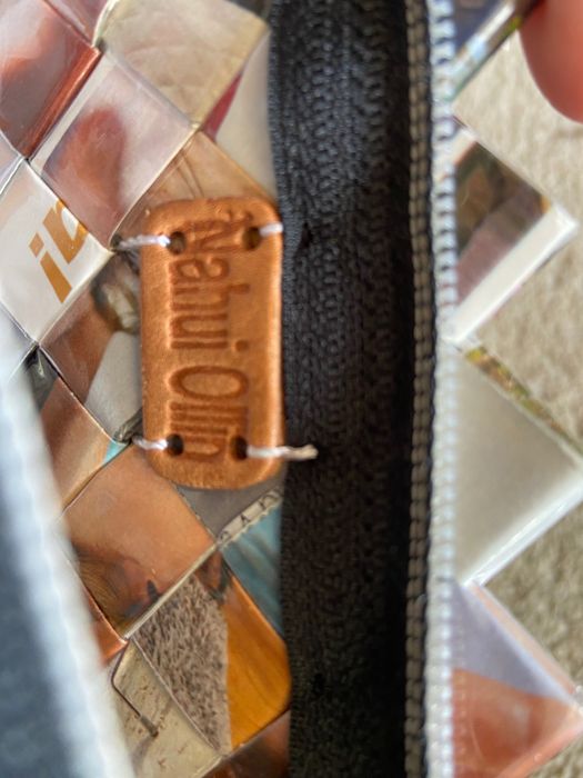 Портмоне с дръшка