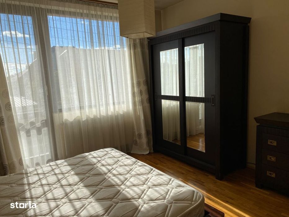 Casa cu 4 camere, 120 mp, zona Est