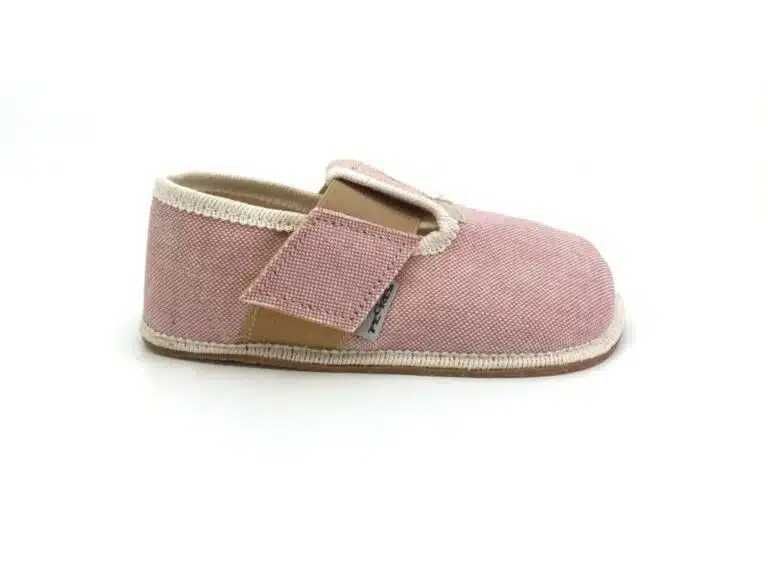 Боси пантофи за момиче Размер 23