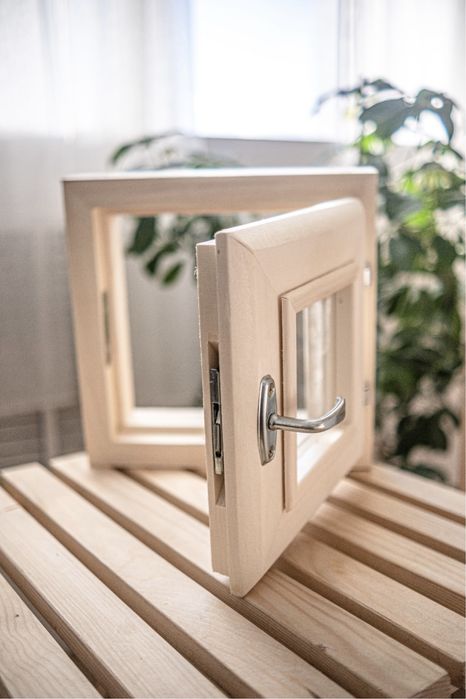 Форточка для бани из дерева