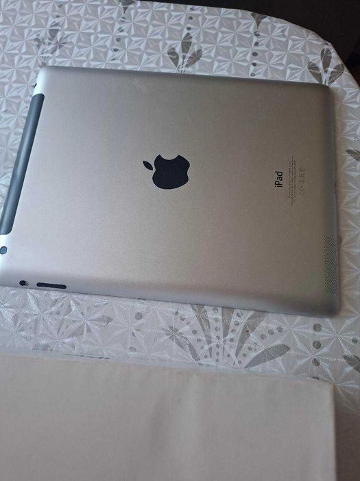 ПЛАНШЕТ apple-неисправный