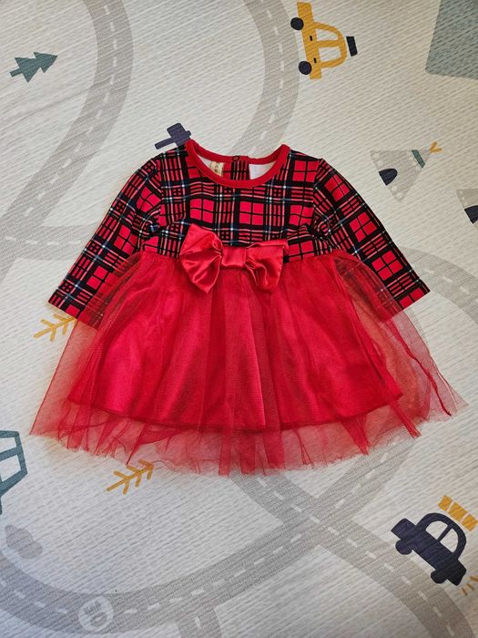 Коледна рокля за бебе