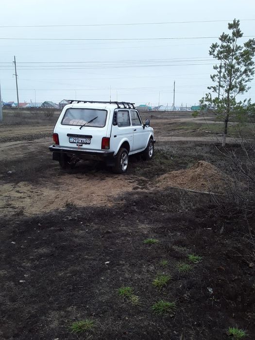Продам Нива ваз 2121