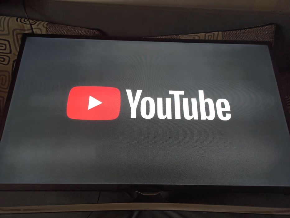 Смарт-телевизор Samsung