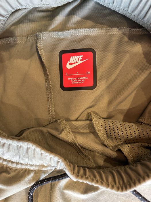 Долнище на nike tech