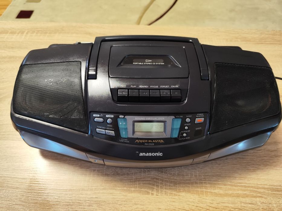 Radiocasetofon Grunding RR 3600 , Panasonic rx-Ds 45 și Rx Ds 28