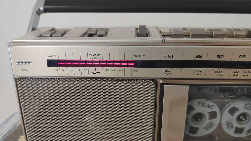 SUPERSCOPE CRS-3043S /// boombox /// ghetto blaster